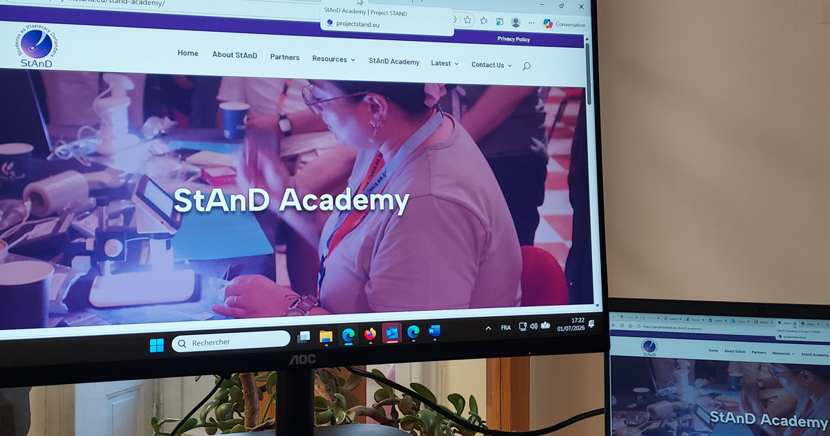 StAnD Academy on the website